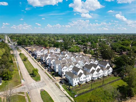 oracle city homes reviews|Oracle City Homes in Houston, TX 77081 .